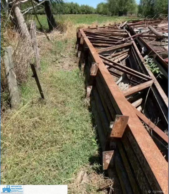 7x 51ft Angle Iron Roof Trusses with 1300mm Cleats (No.4)