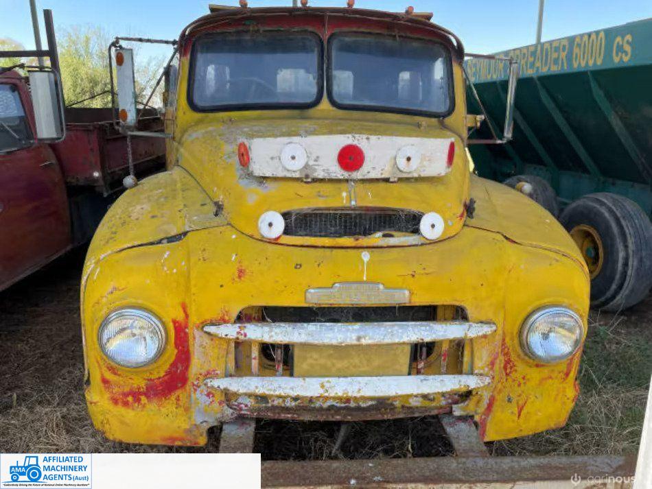 1960 Austin Tip Truck 338N (Not Going)