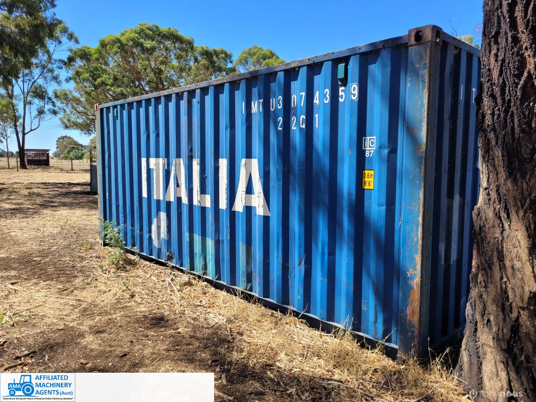 20ft Shipping Container ~ Good cond. - photo 2