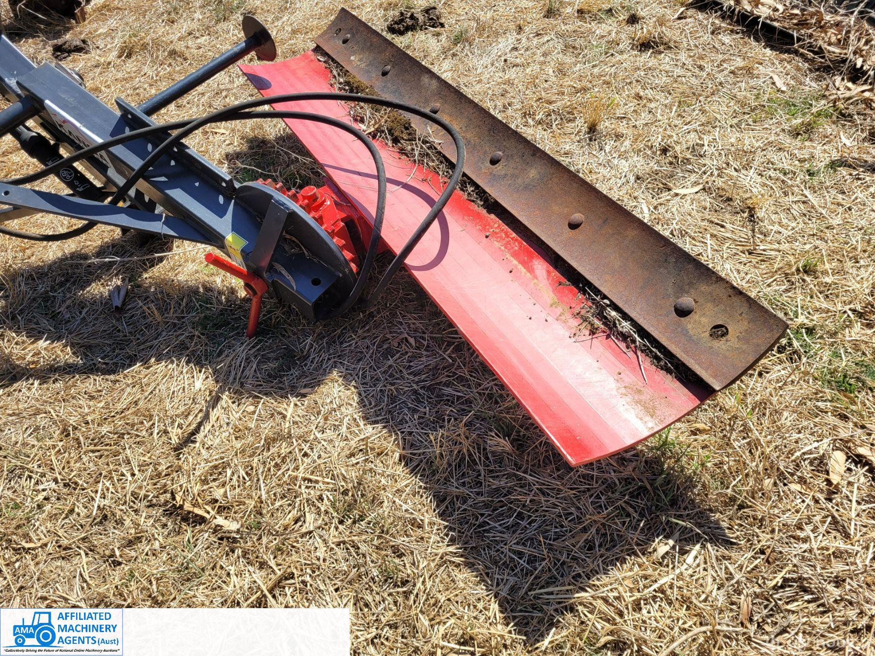 Kanga 6ft Hyd. Terris Blade & Stick Rake (As-New)