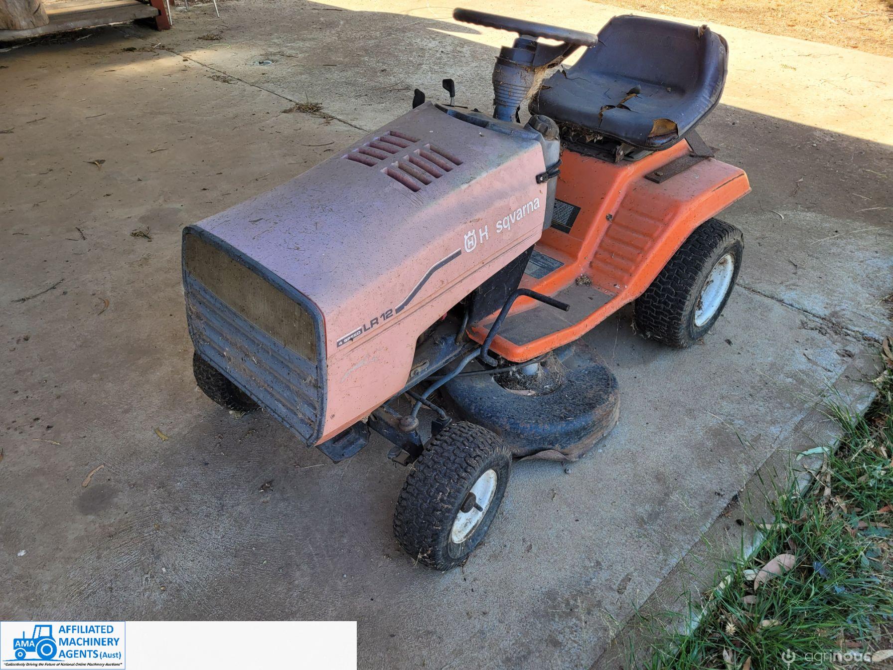Husqvarna LR-12 Ride on Mower - photo 3