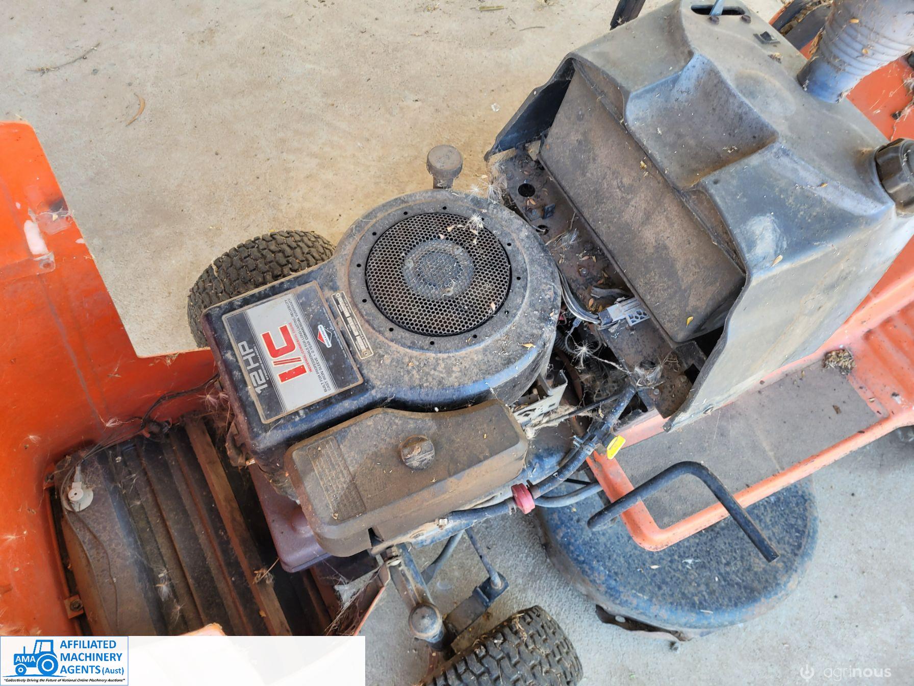 Husqvarna LR-12 Ride on Mower - photo 5