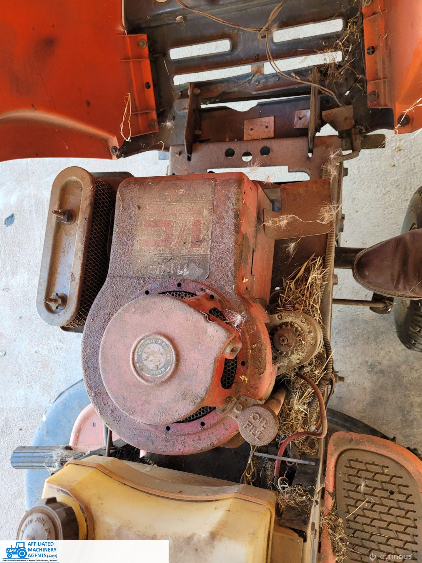 Husqvarna LT-130 Ride on Mower - photo 4