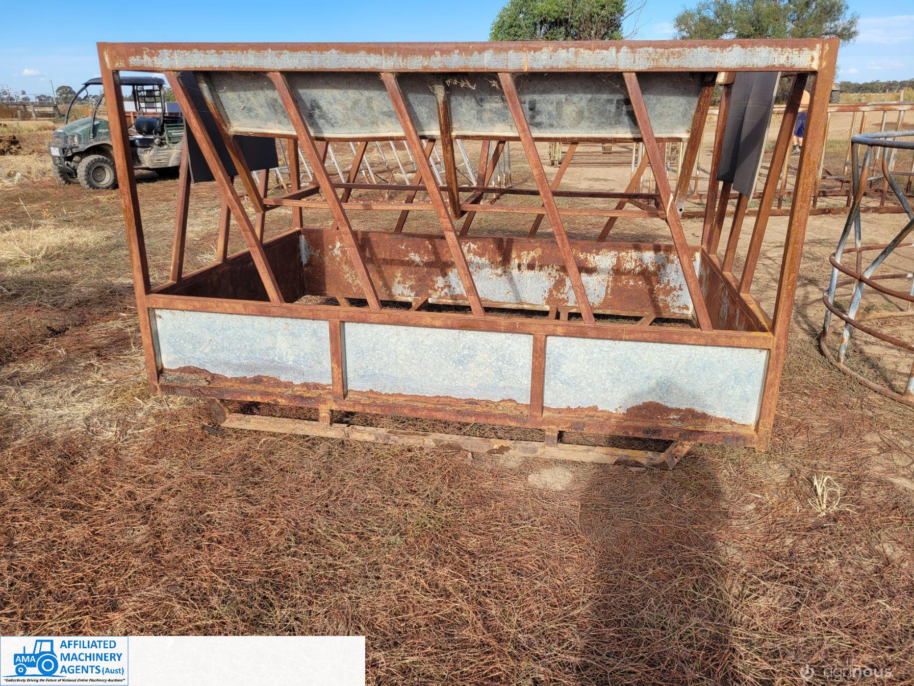 Maxi Hay Feeder (No.1) - photo 4