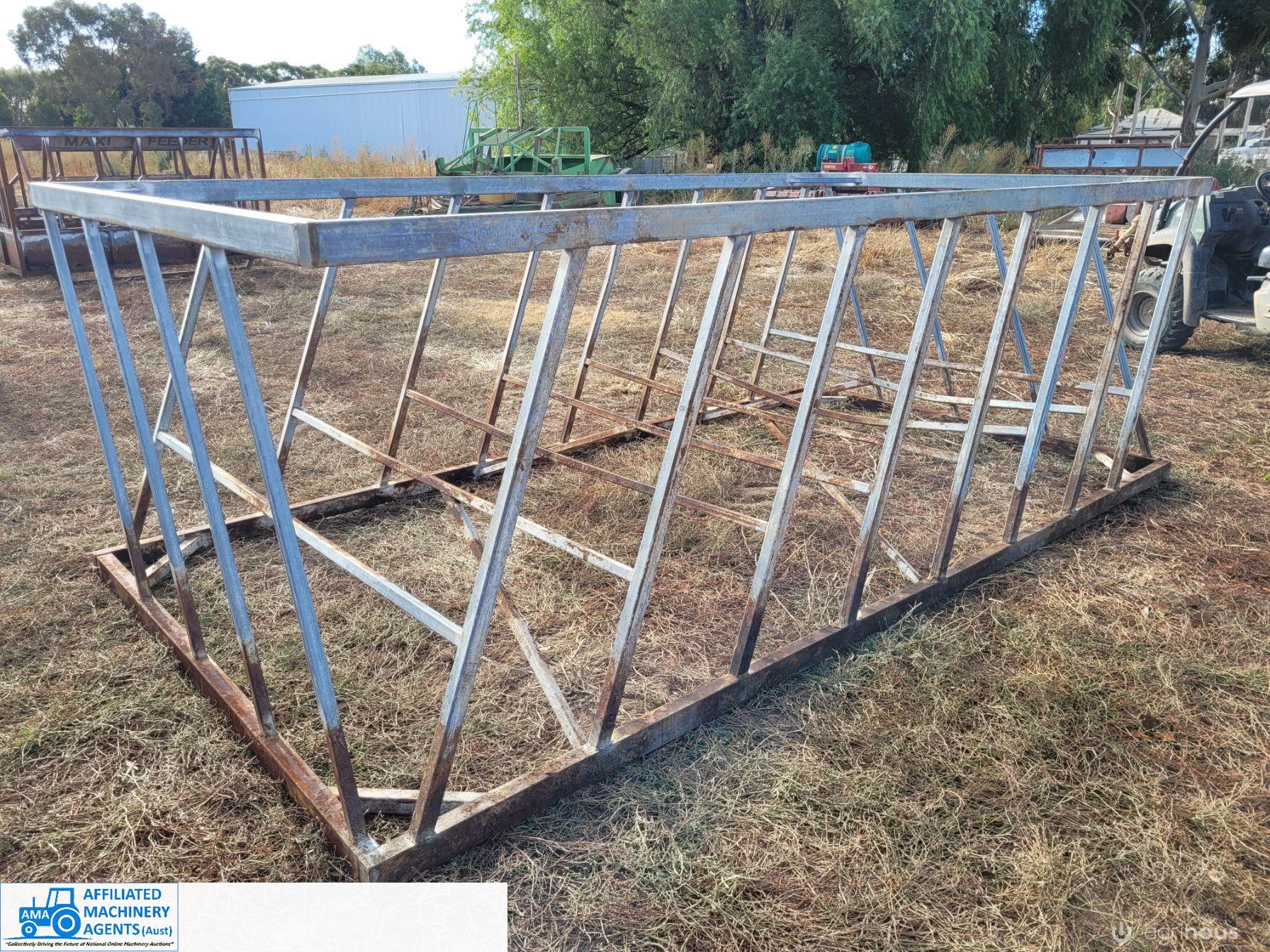 Homemade Hay Feeder (No.2)