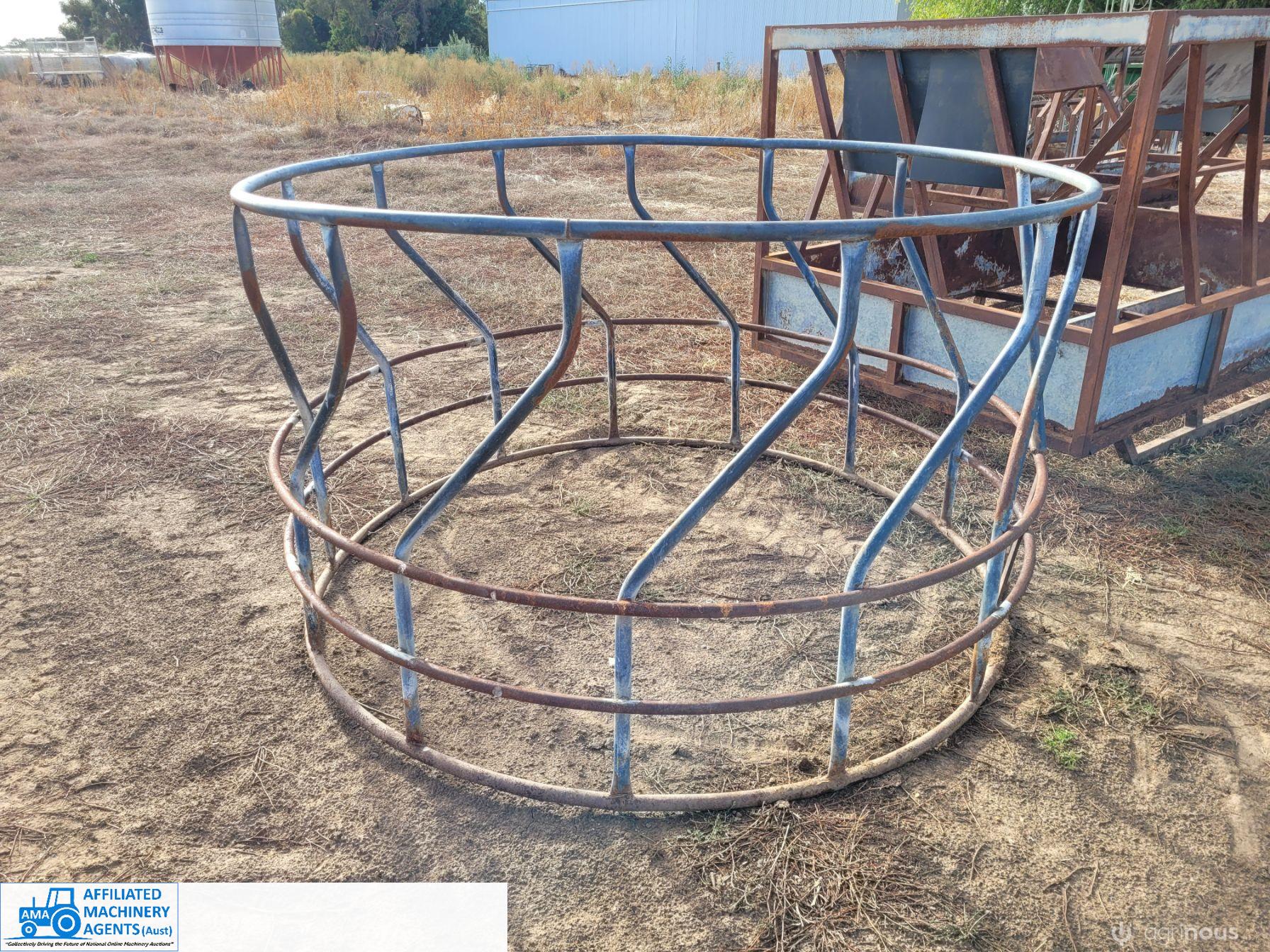 Hay Ring ~ Good Cond.