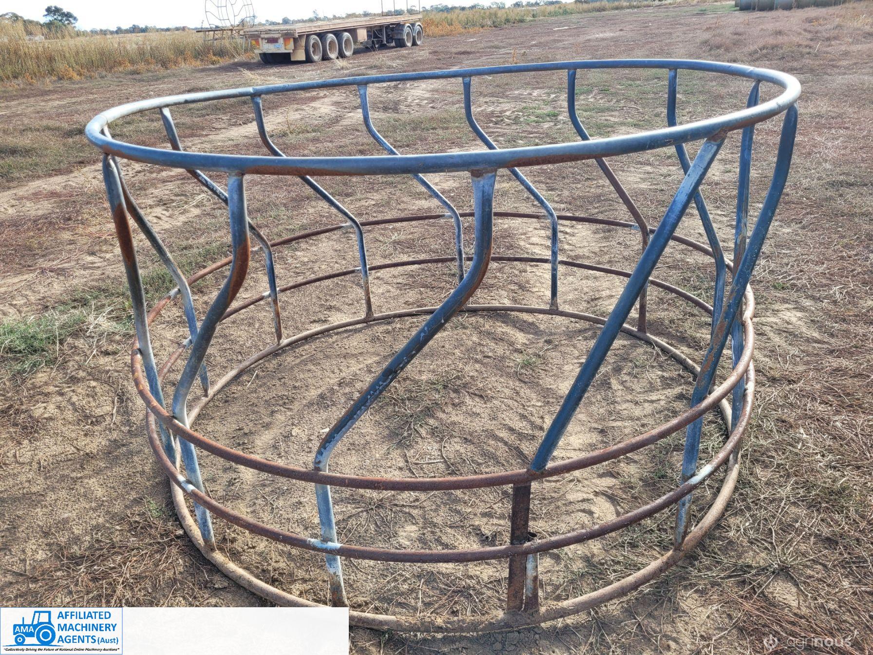Hay Ring ~ Good Cond. - photo 3