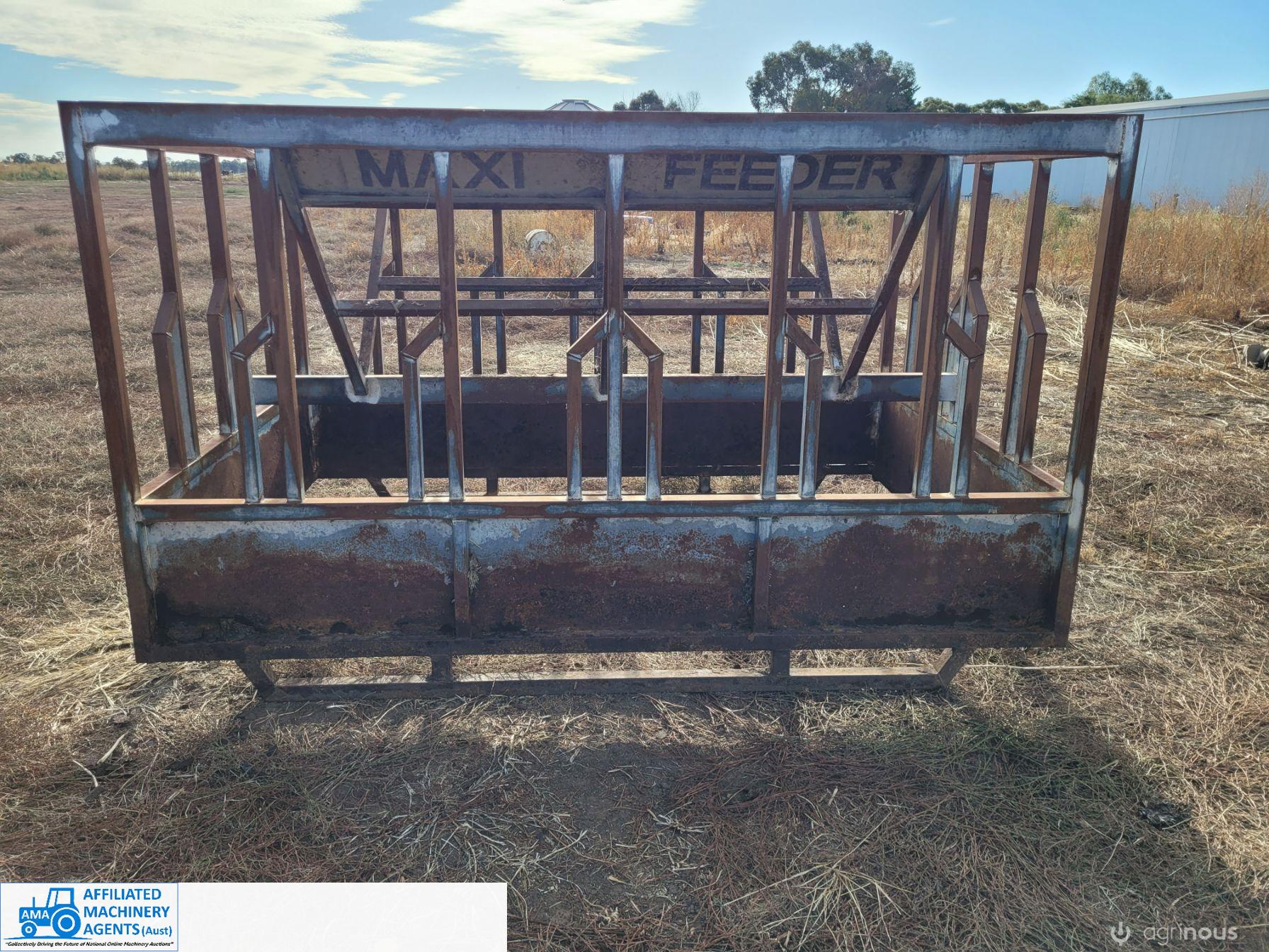 Maxi Hay Feeder (No.2)