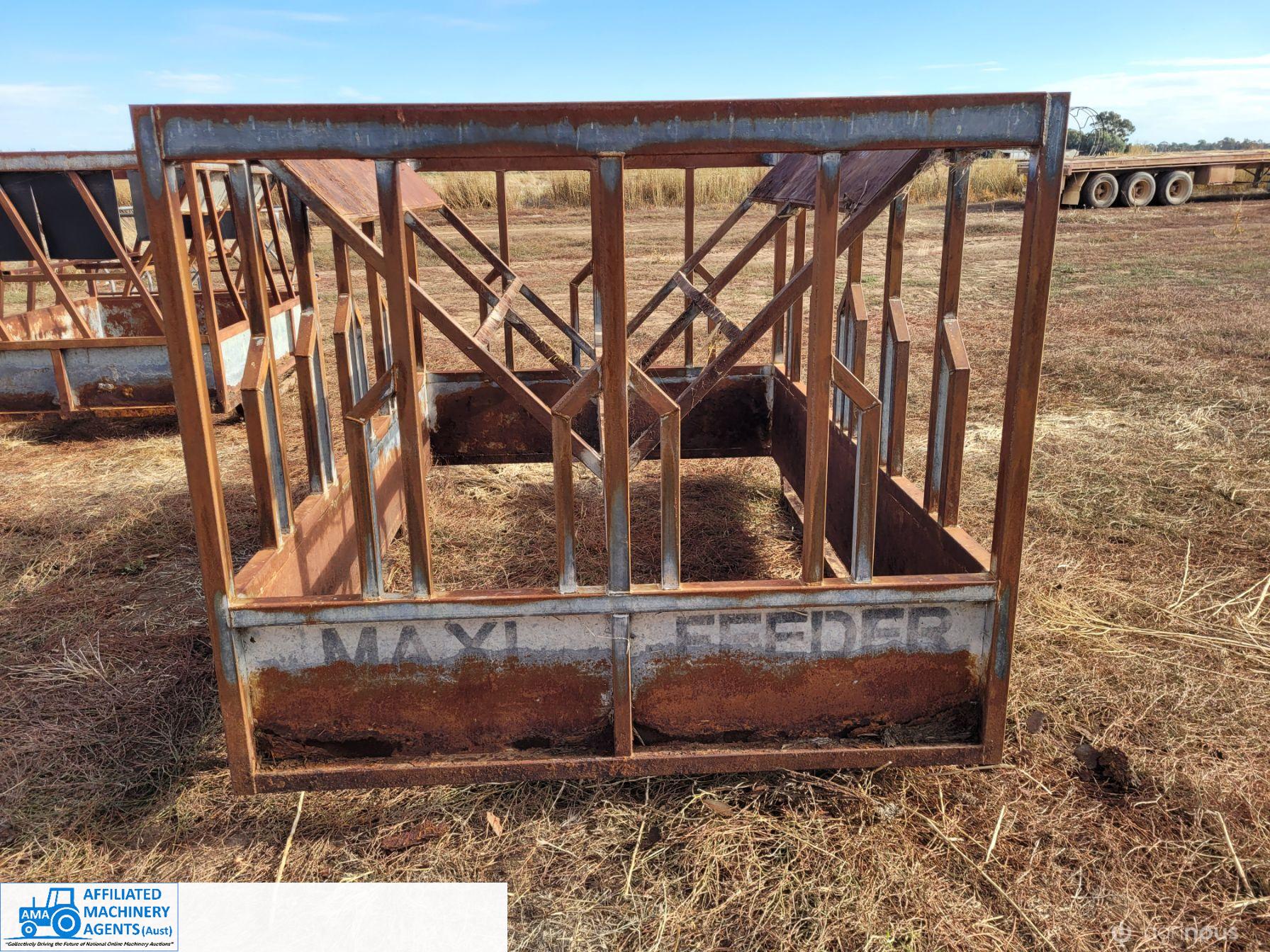 Maxi Hay Feeder (No.2) - photo 3