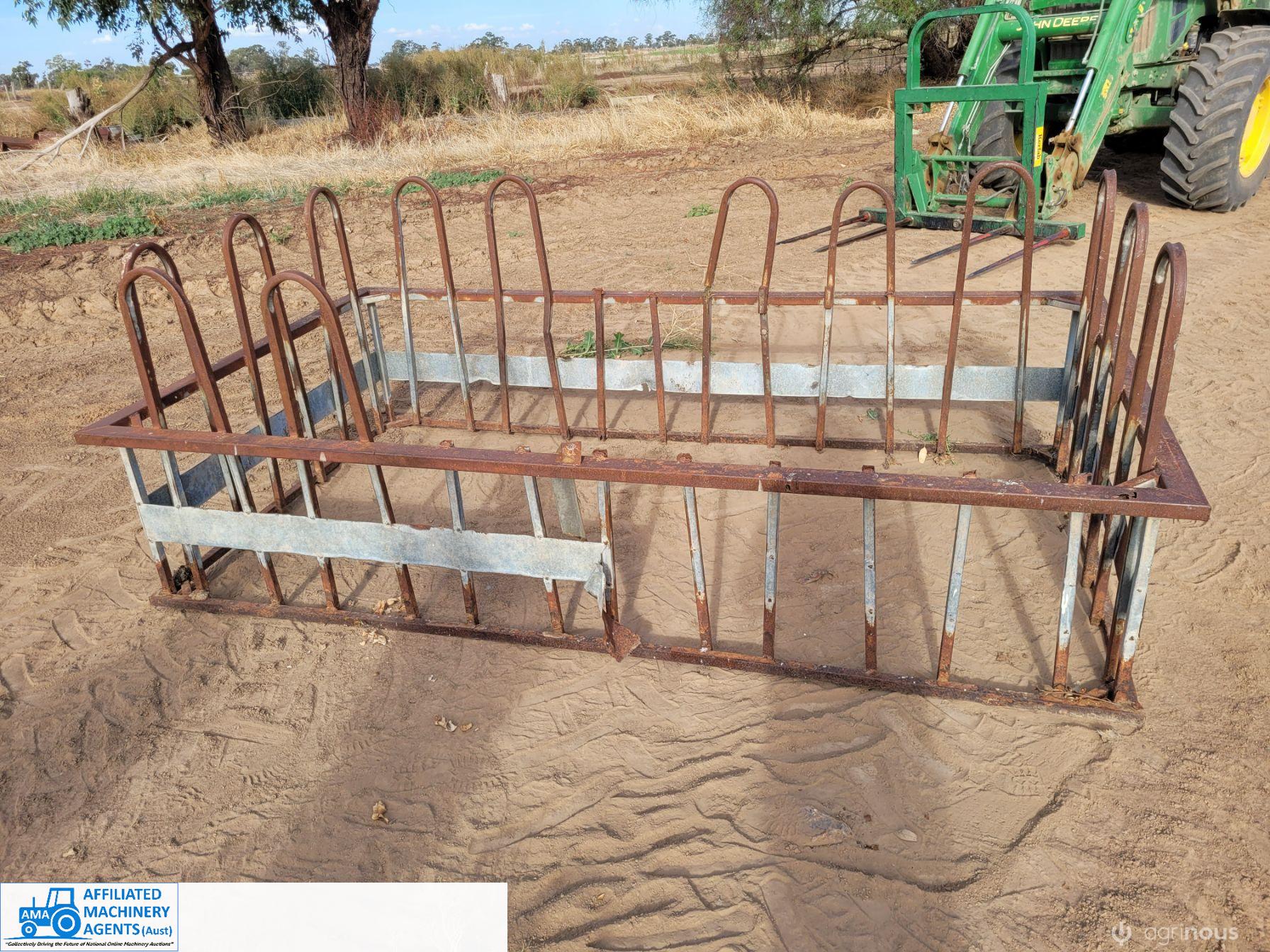 2x Square Calf Bale Feeders - photo 7