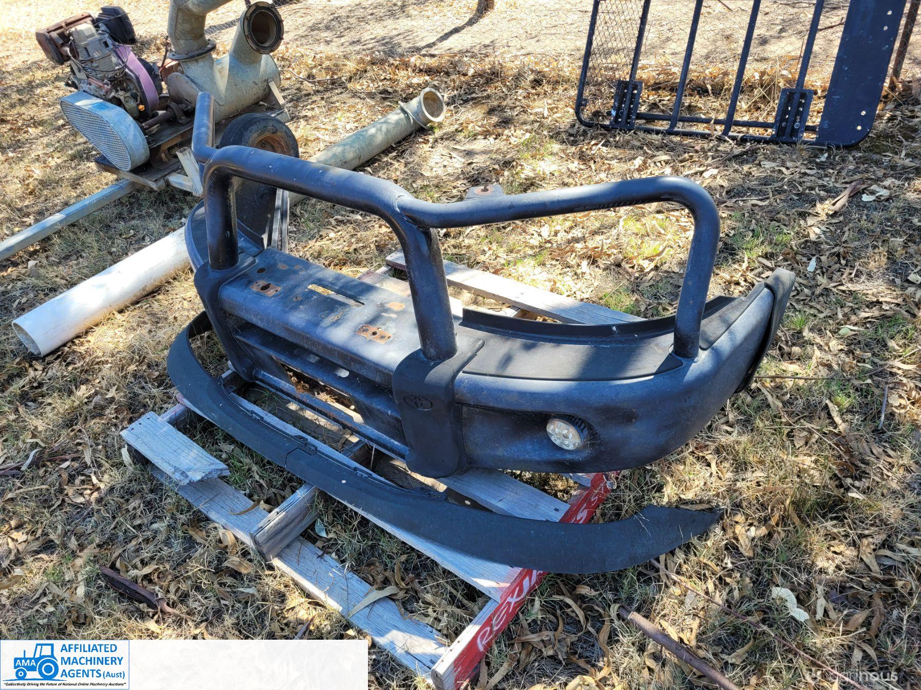 Hilux Bullbar & Roof Rack - photo 2