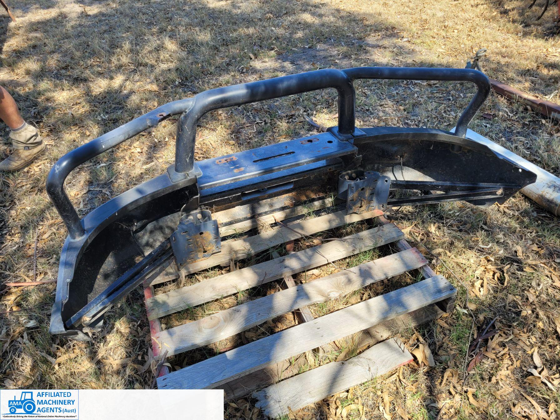 Hilux Bullbar & Roof Rack - photo 3