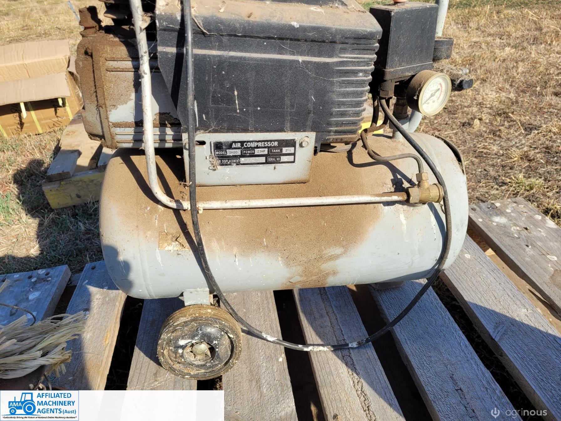 240v Electric Air Compressor - photo 3