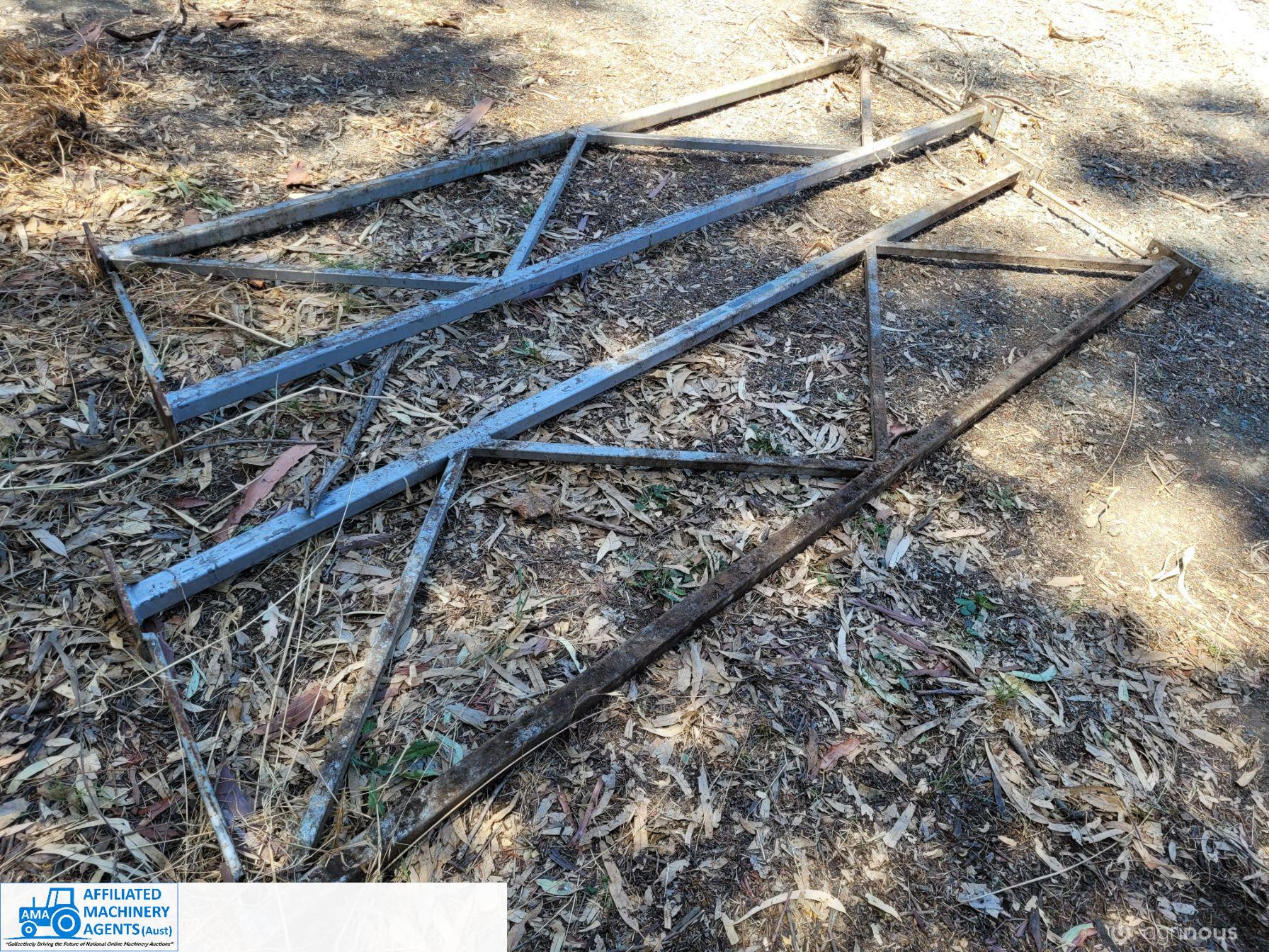 2x Steel Roof Trusses @ 2.5m Long