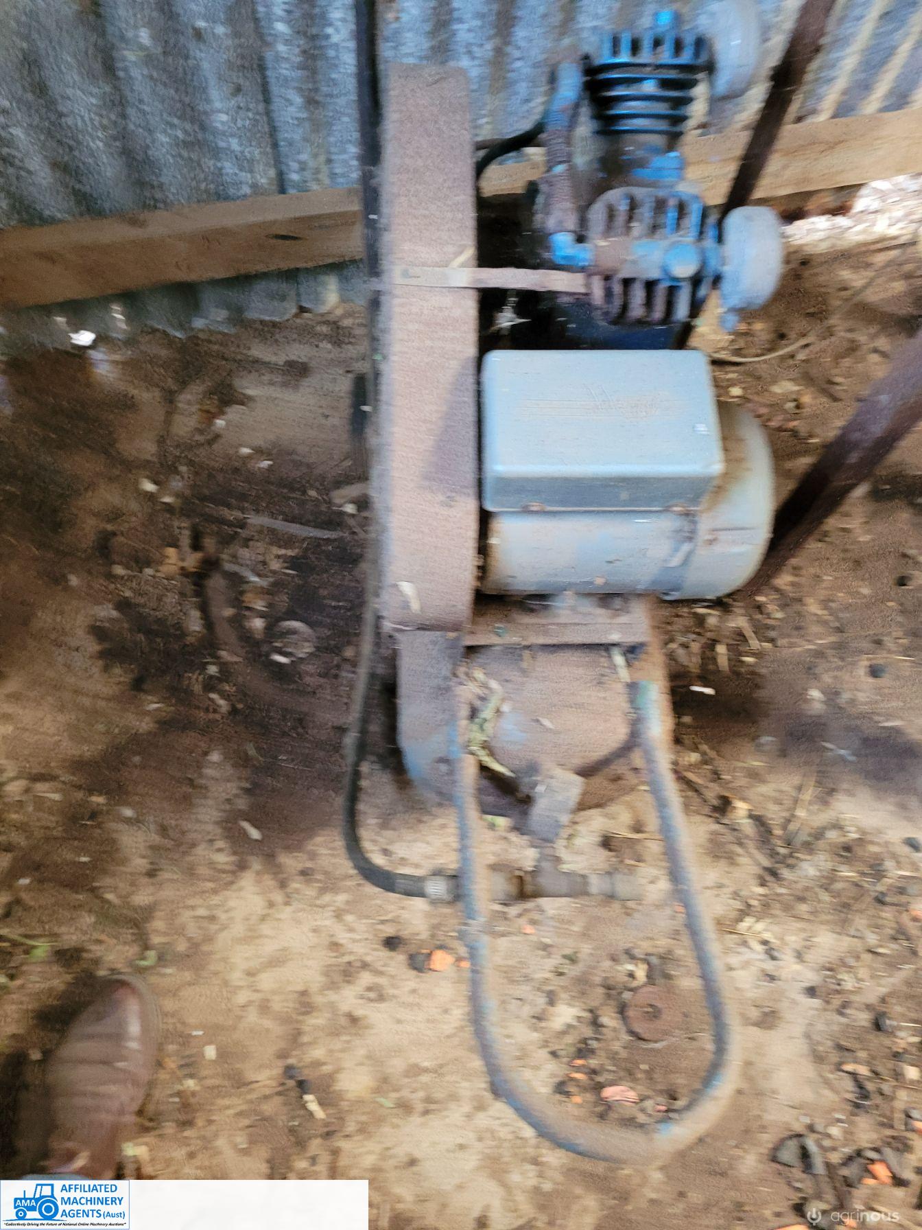 Electric 2cyl Air Compressor (Working cond.) - photo 2