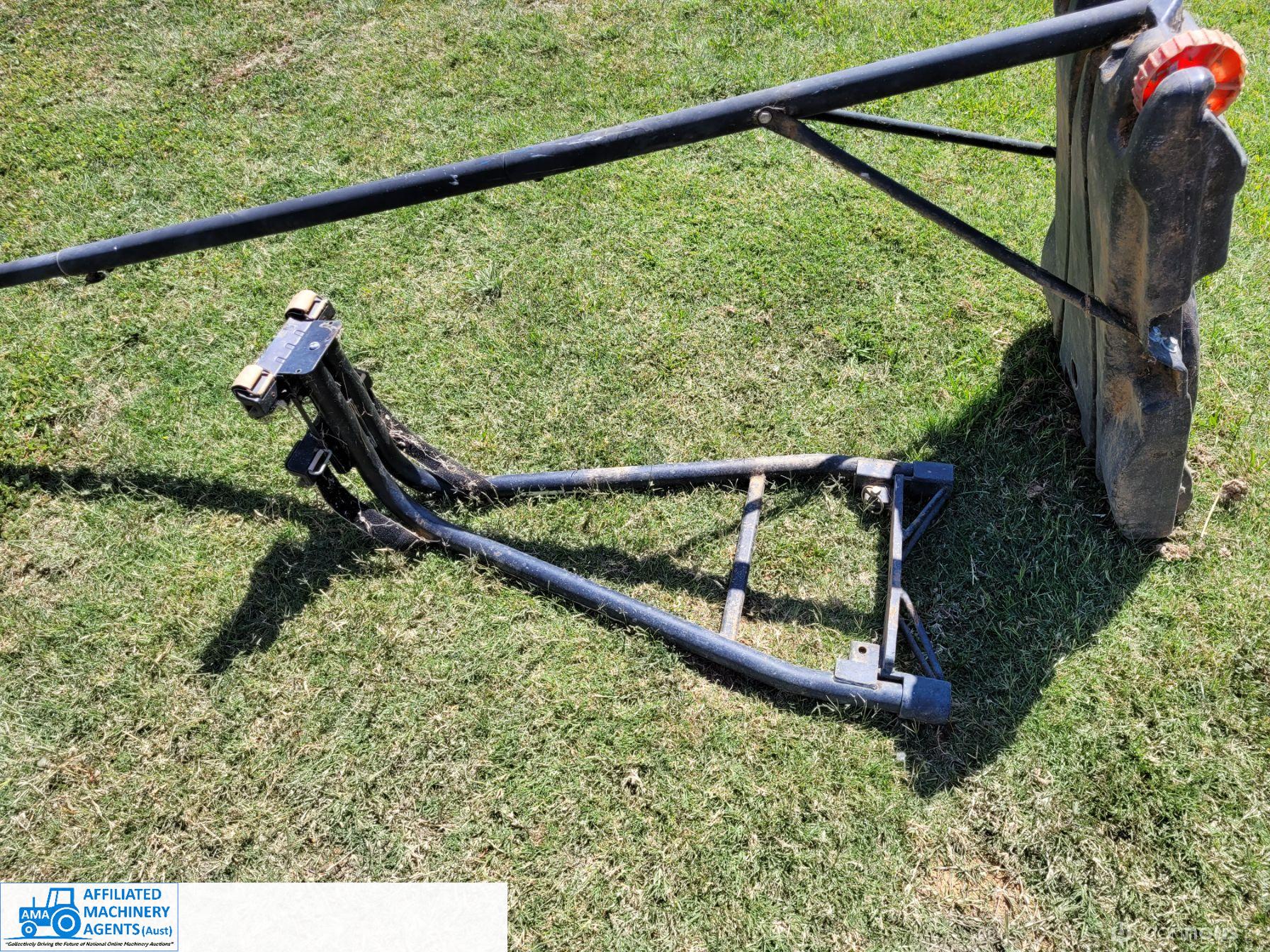 Basket Ball/Netball Rings & Bike Rack - photo 4