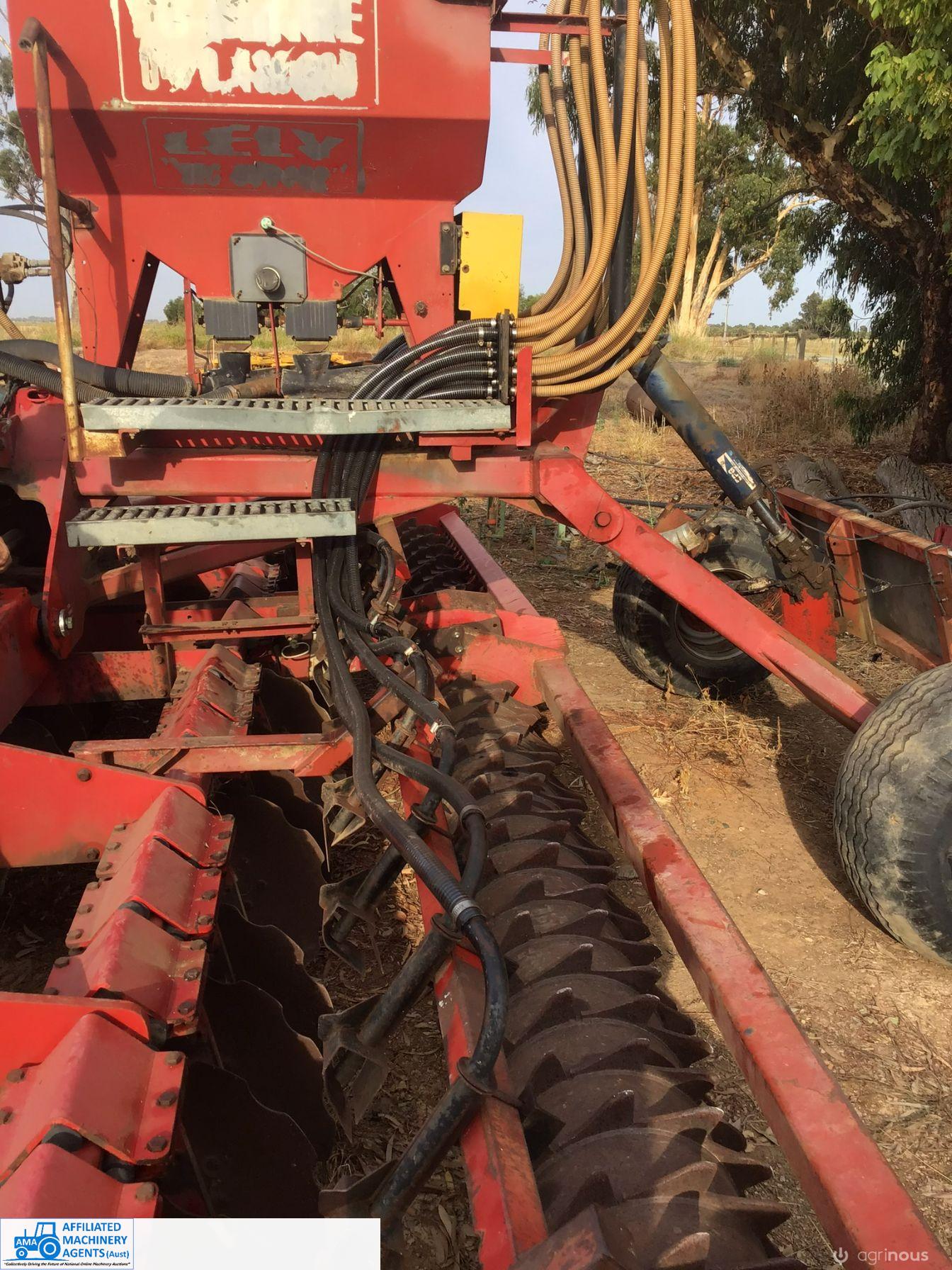 Lely 6 mtr Multi-disc Air Seeder - photo 10