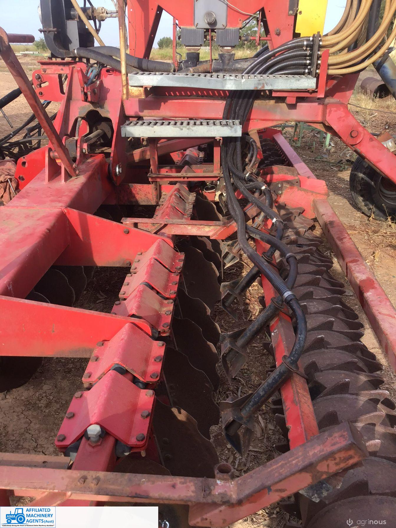 Lely 6 mtr Multi-disc Air Seeder - photo 11