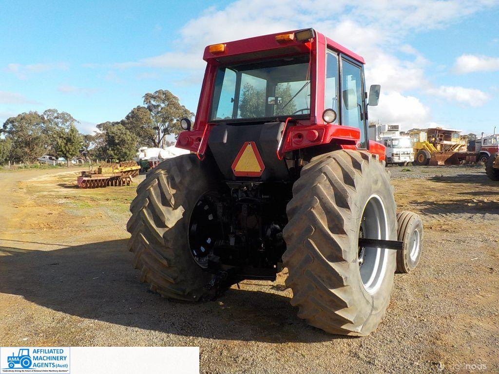International 3688 Tractor