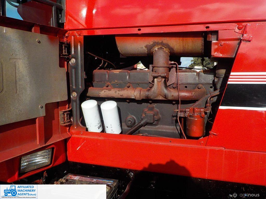 International 3688 Tractor - photo 8