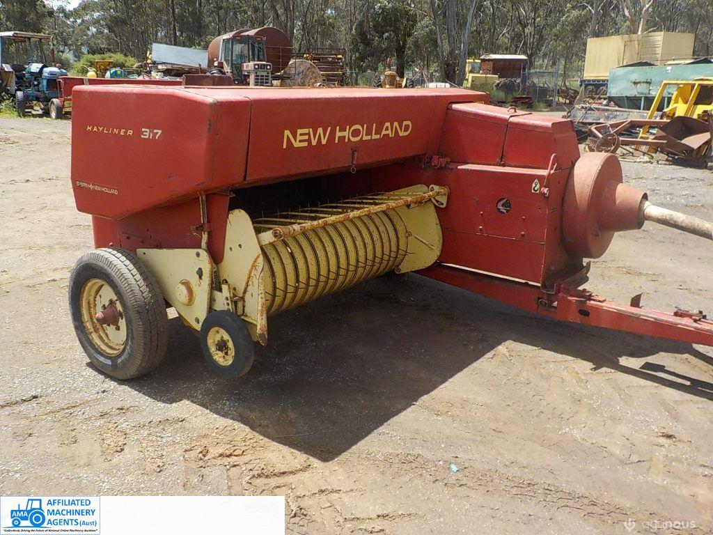 New Holland 317 Square Baler