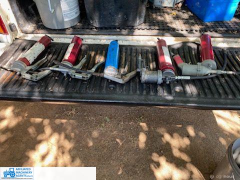 5 Grease guns - photo 4