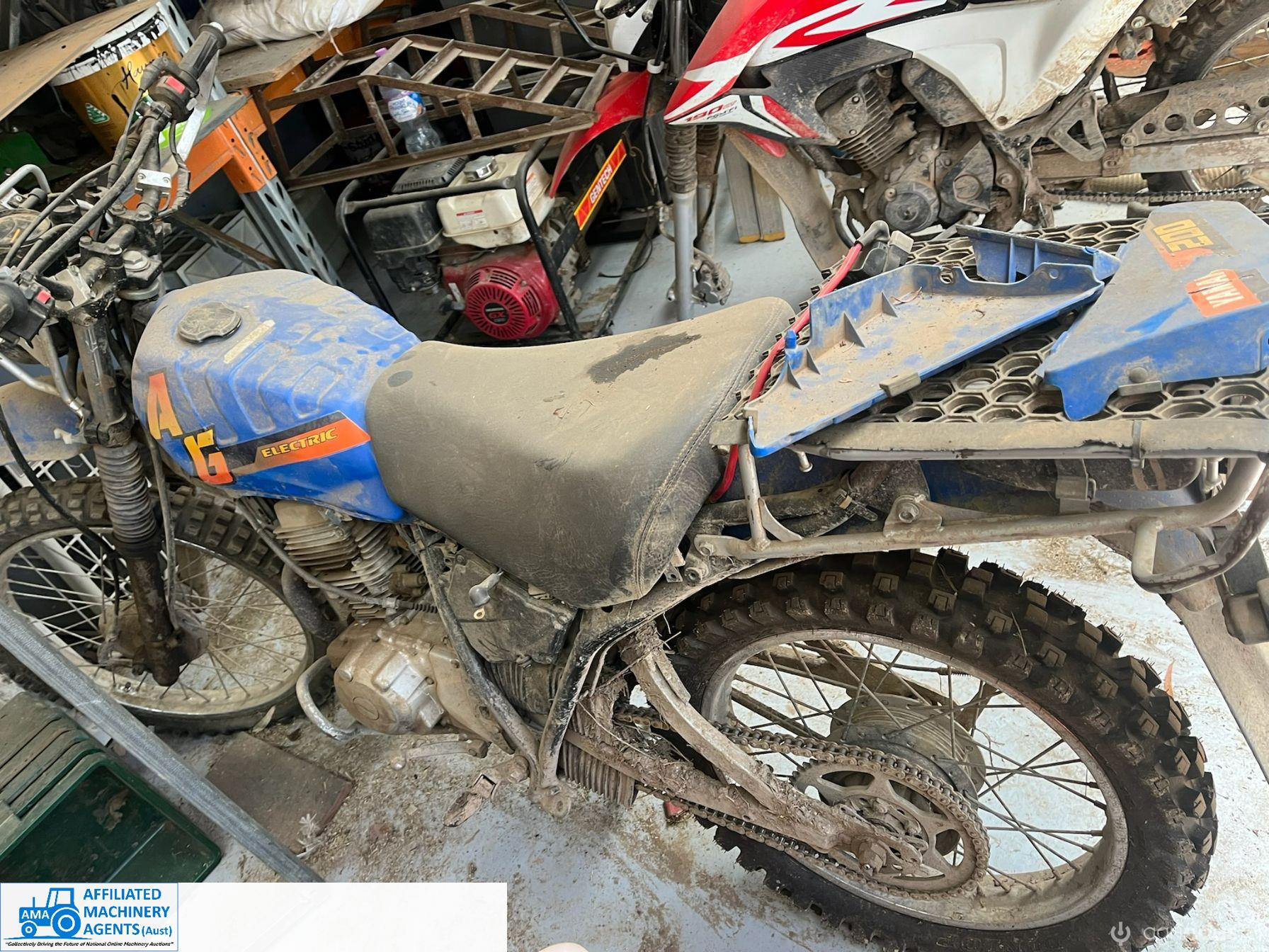 Yamaha AG-200 (Parts) - photo 3