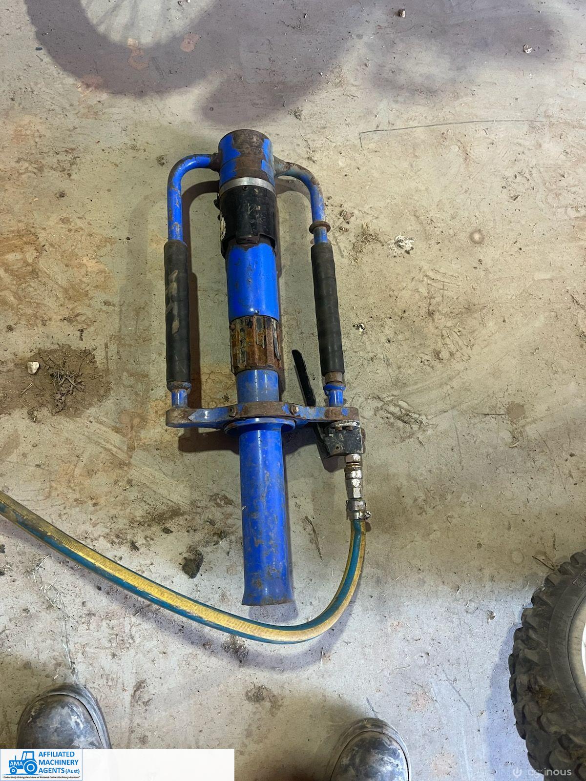 Pneumatic Post Rammer
