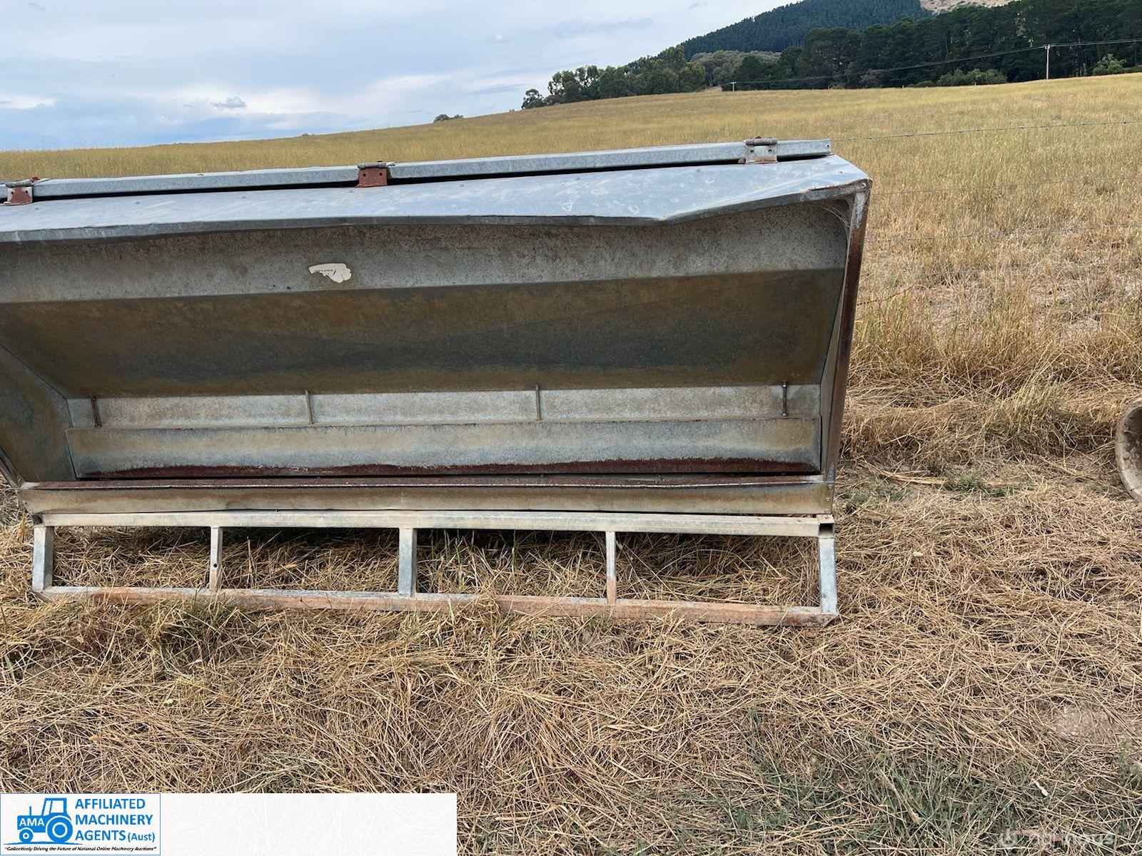 Sheep Lick Feeder (No.5)