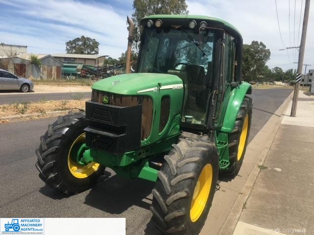 John Deere 6220 - photo 2