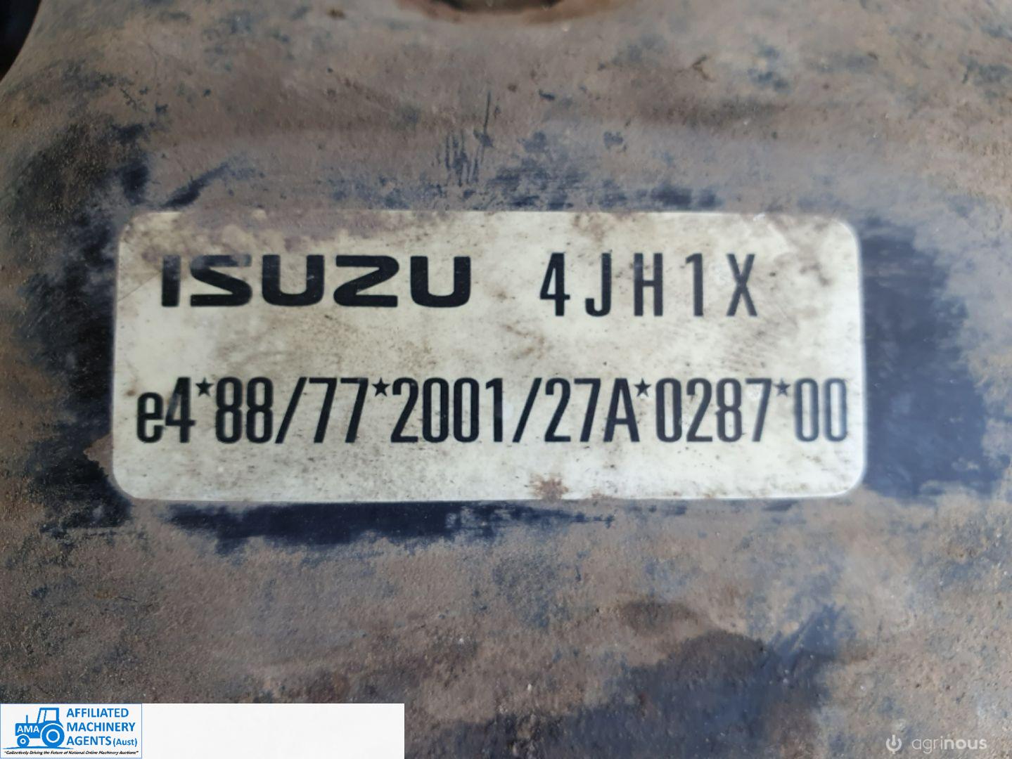 Isuzu NKR-200 Fridge Van (VIN: JAANKR77E37100481) - photo 5
