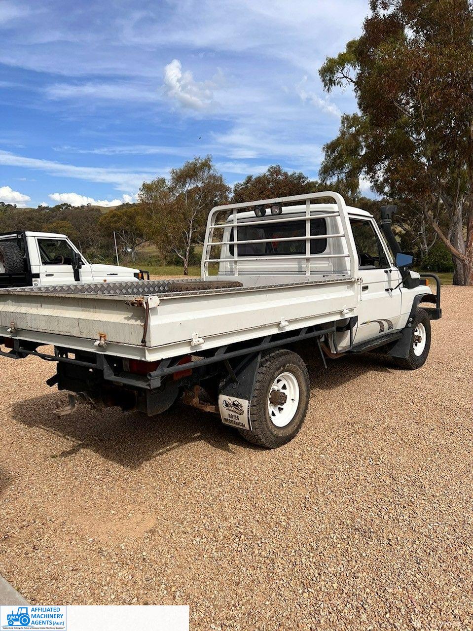 1987 Toyota Landcruiser 4x4 Tray - photo 5
