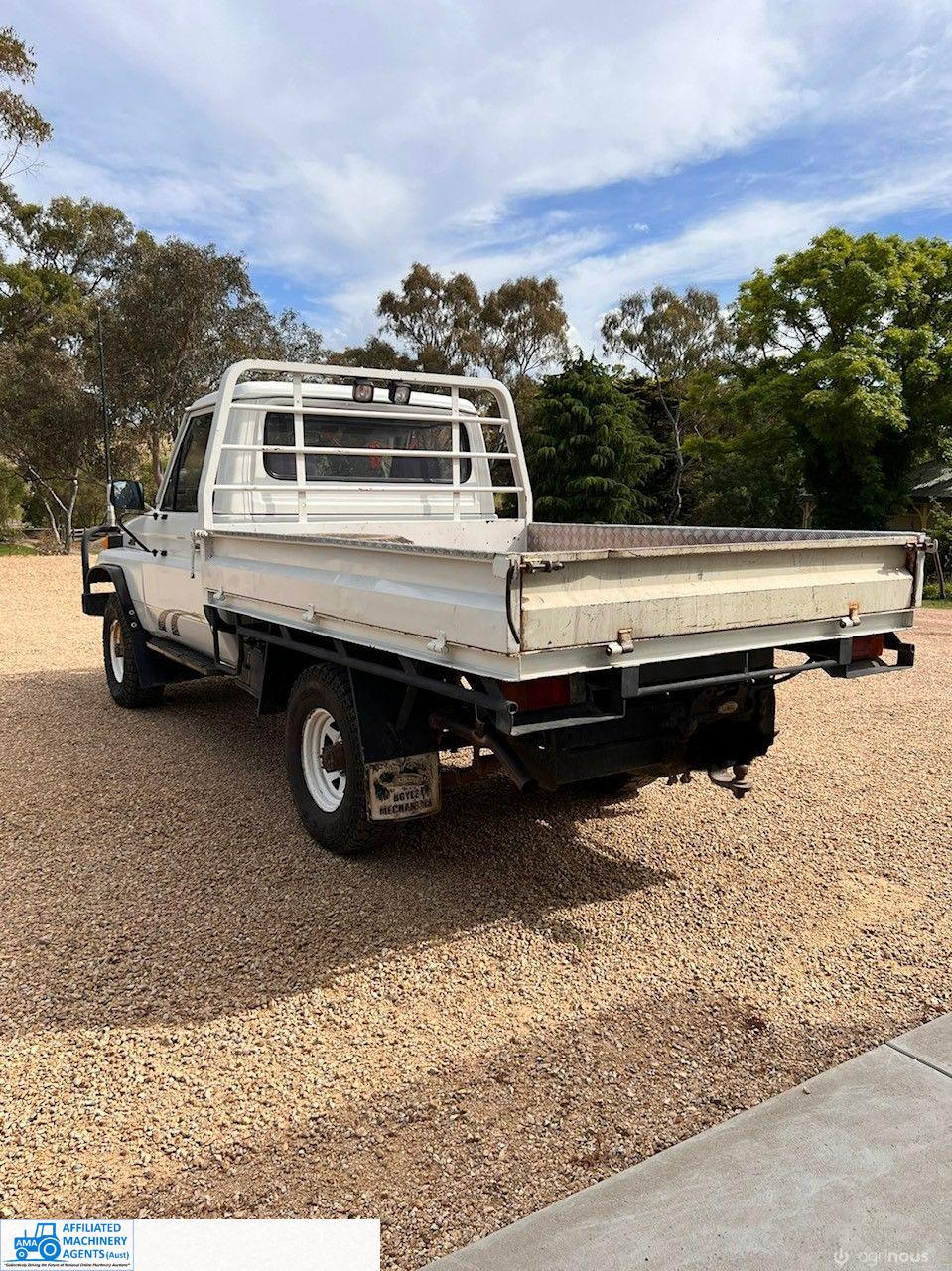 1987 Toyota Landcruiser 4x4 Tray - photo 6