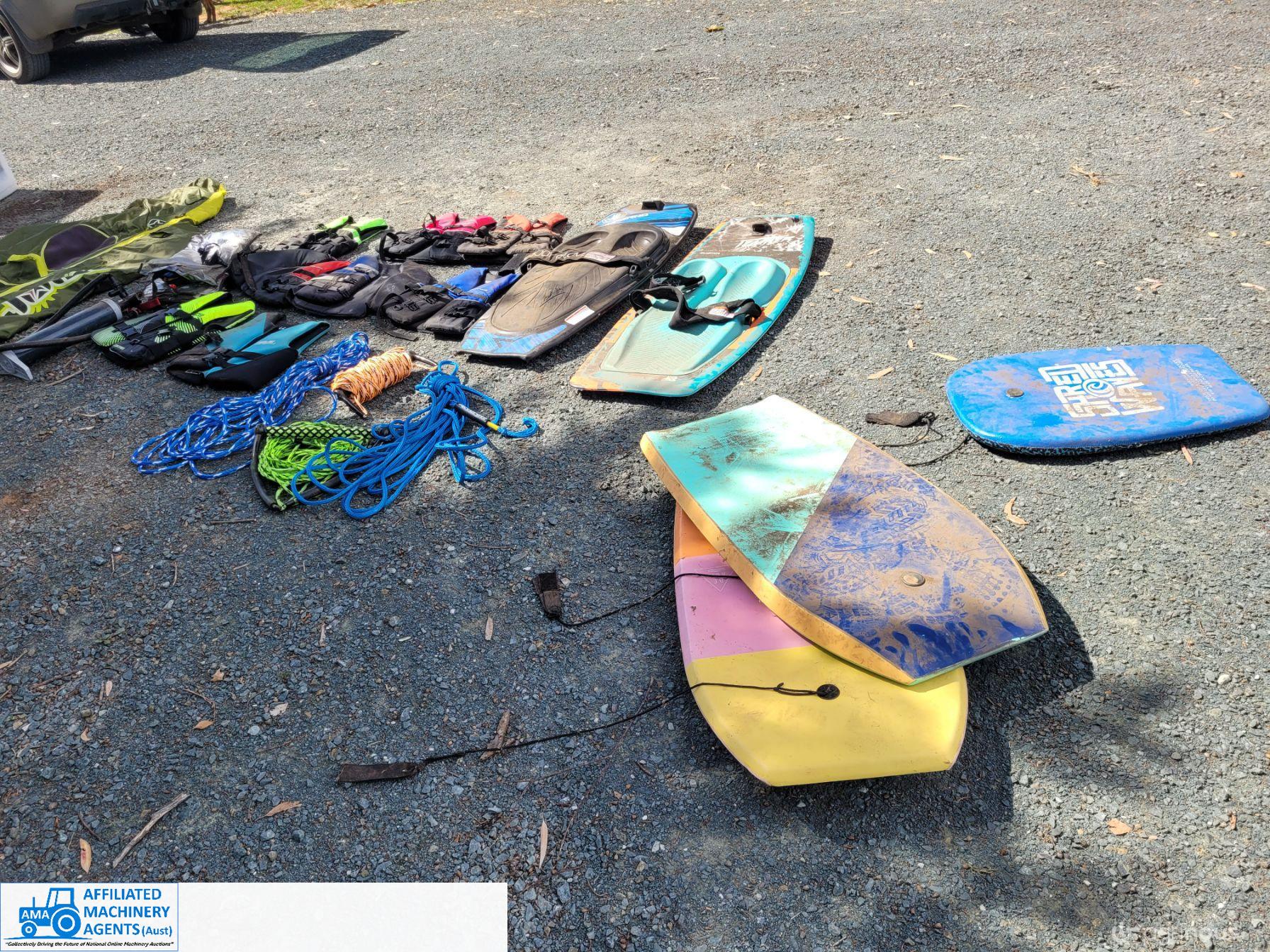 "Attitude" 19ft St Stevens Racing Ski Boat - photo 20