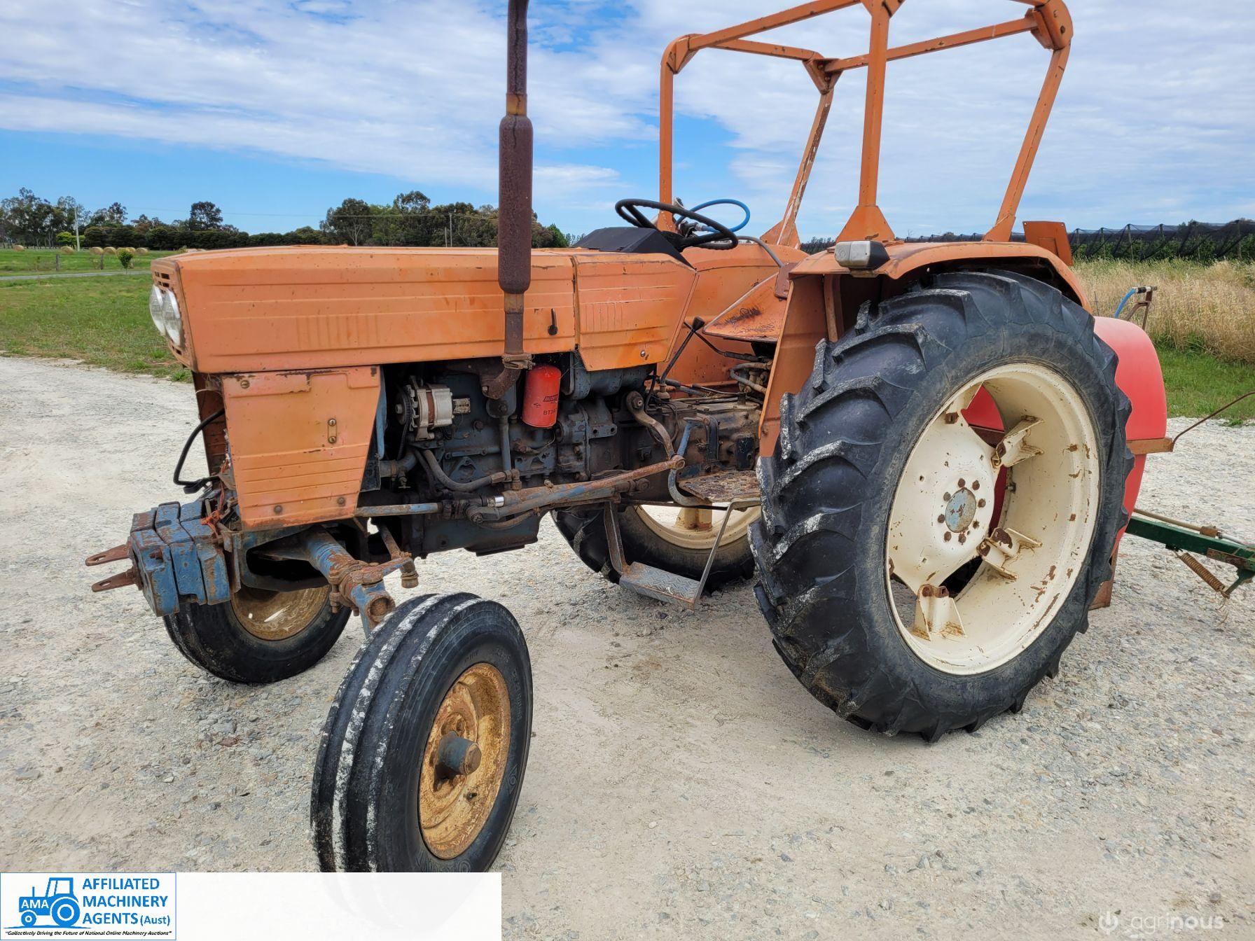 Universal UTB Tractor (Model L445) High Crop Special - photo 4