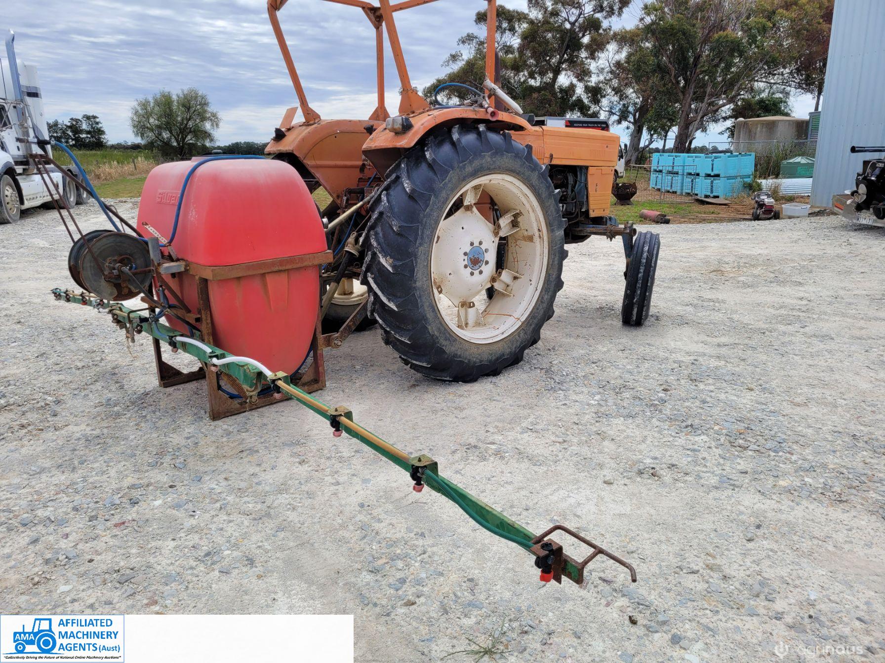 Universal UTB Tractor (Model L445) High Crop Special - photo 3