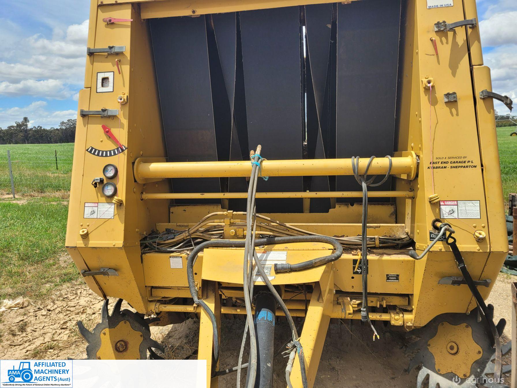 Vermeer 605K Round Baler - photo 12