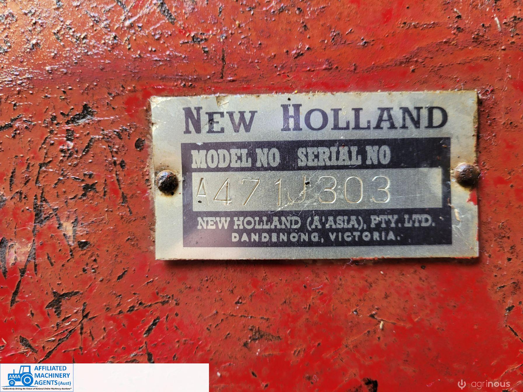 New Holland A-471 Bale Loader - photo 8