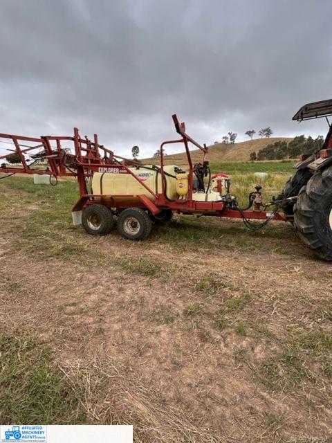 2000 Litre HARDI spray unit - photo 11