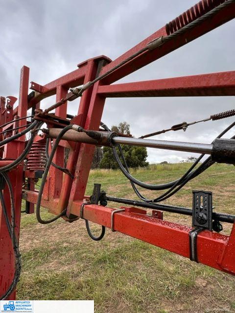2000 Litre HARDI spray unit - photo 2