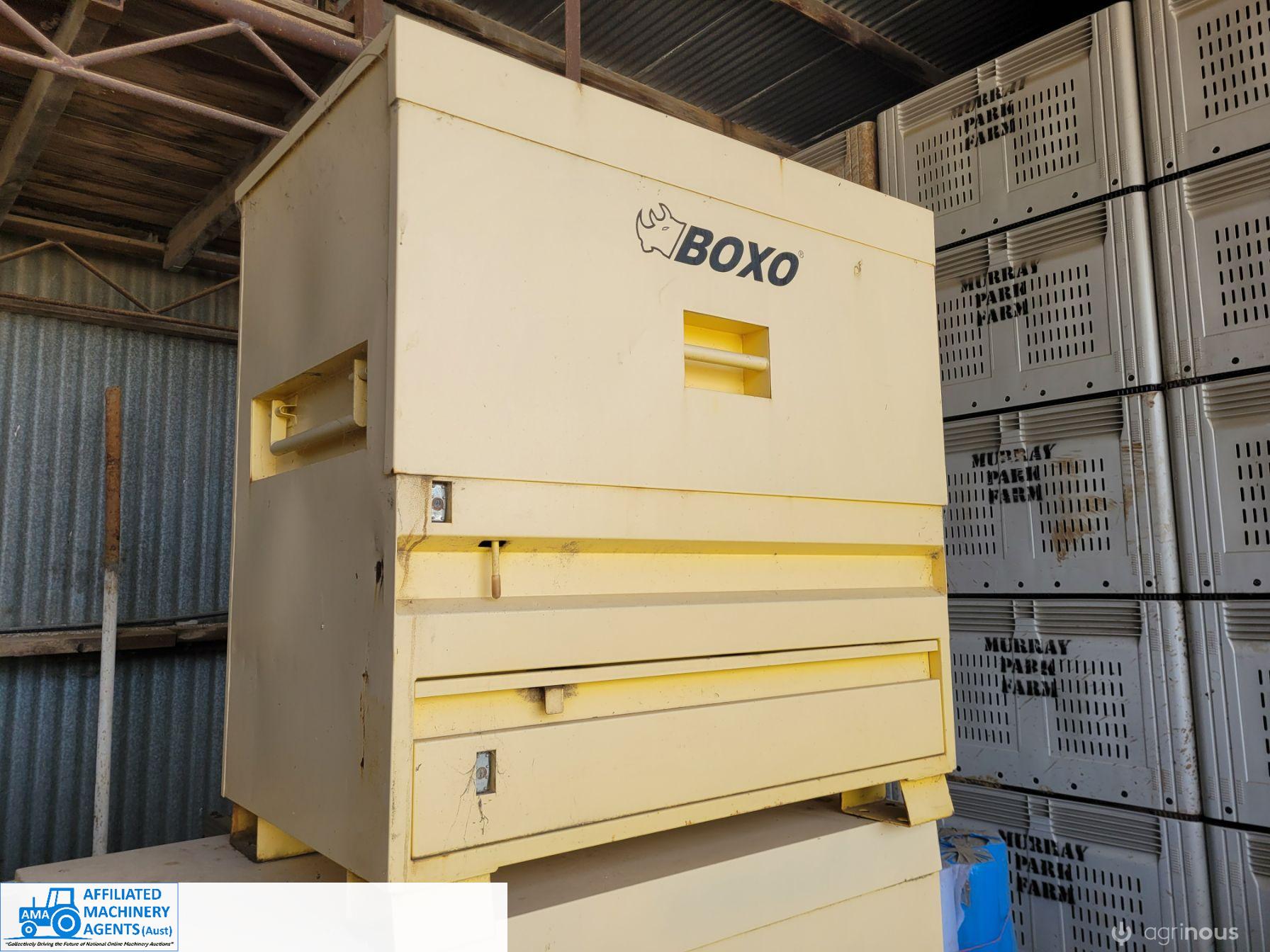 Boxo Lockable 'Site Safe' Tool Box 740W x 1200L X 1170H