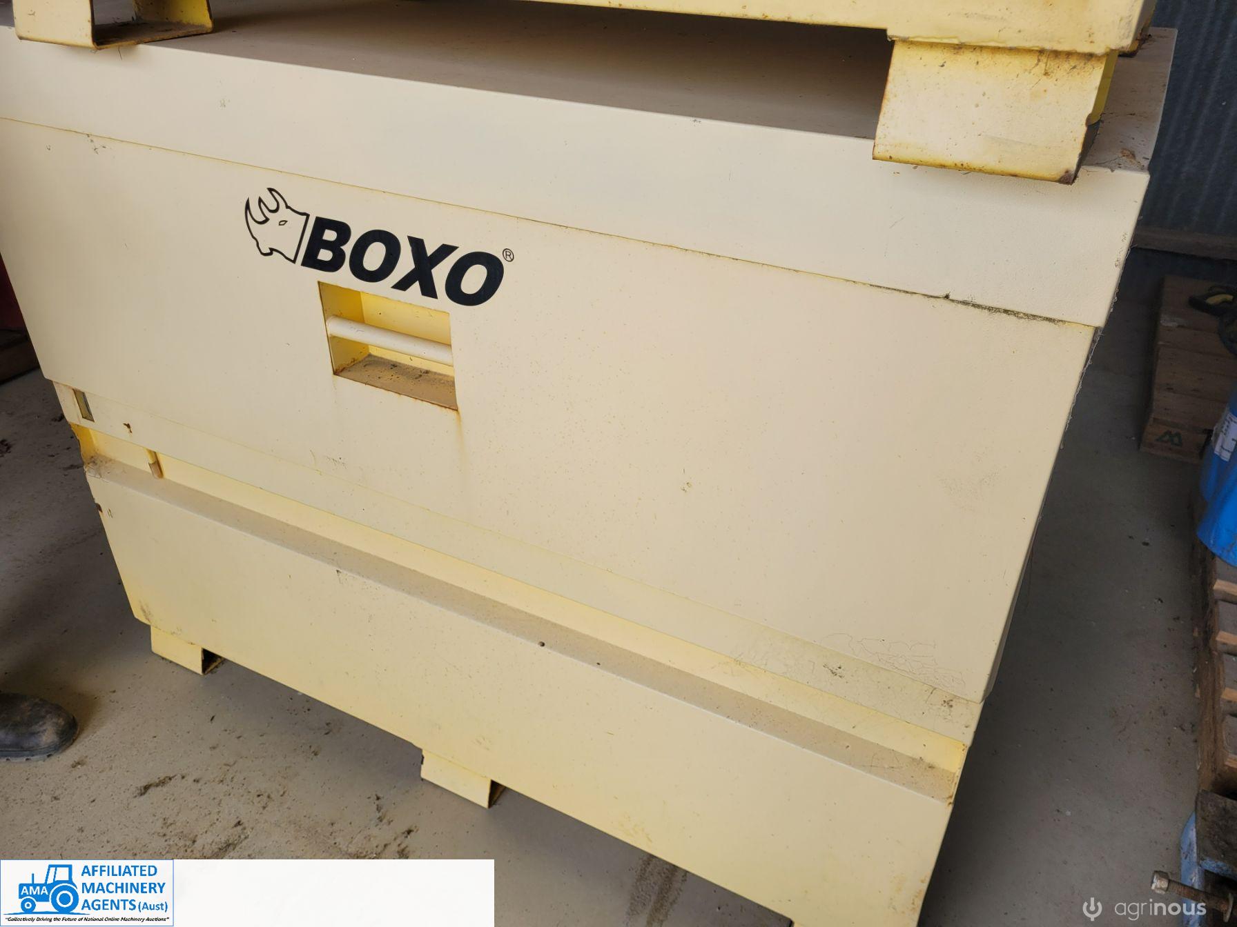 Boxo Lockable 'Site Safe' Tool Box 760W x 1520L X 1170H - photo 4
