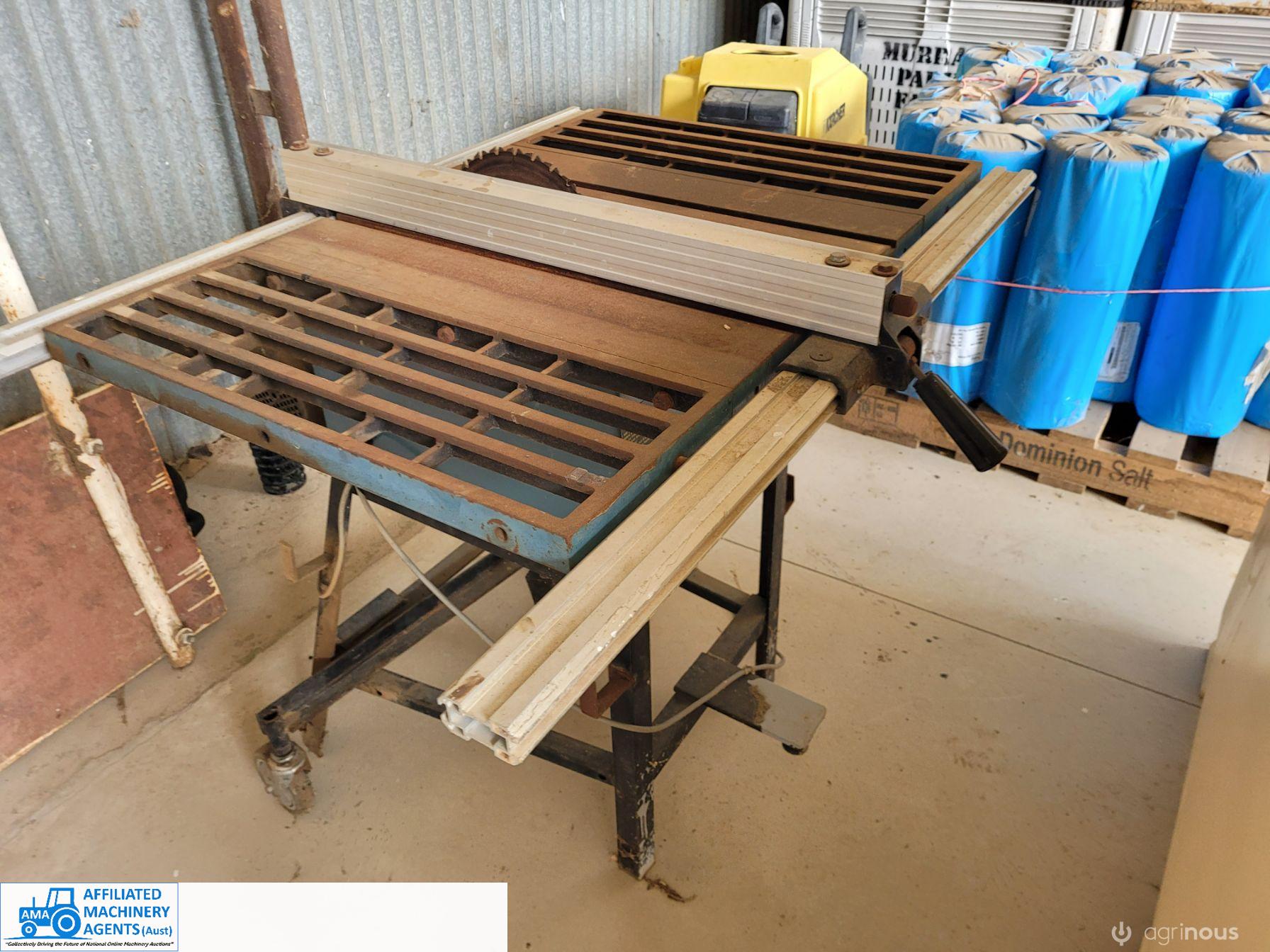 Electric Rip Saw Bench