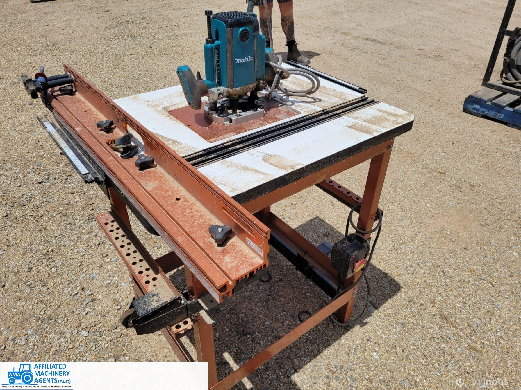 240v Router Bench & Makita RP1800 Router - photo 4