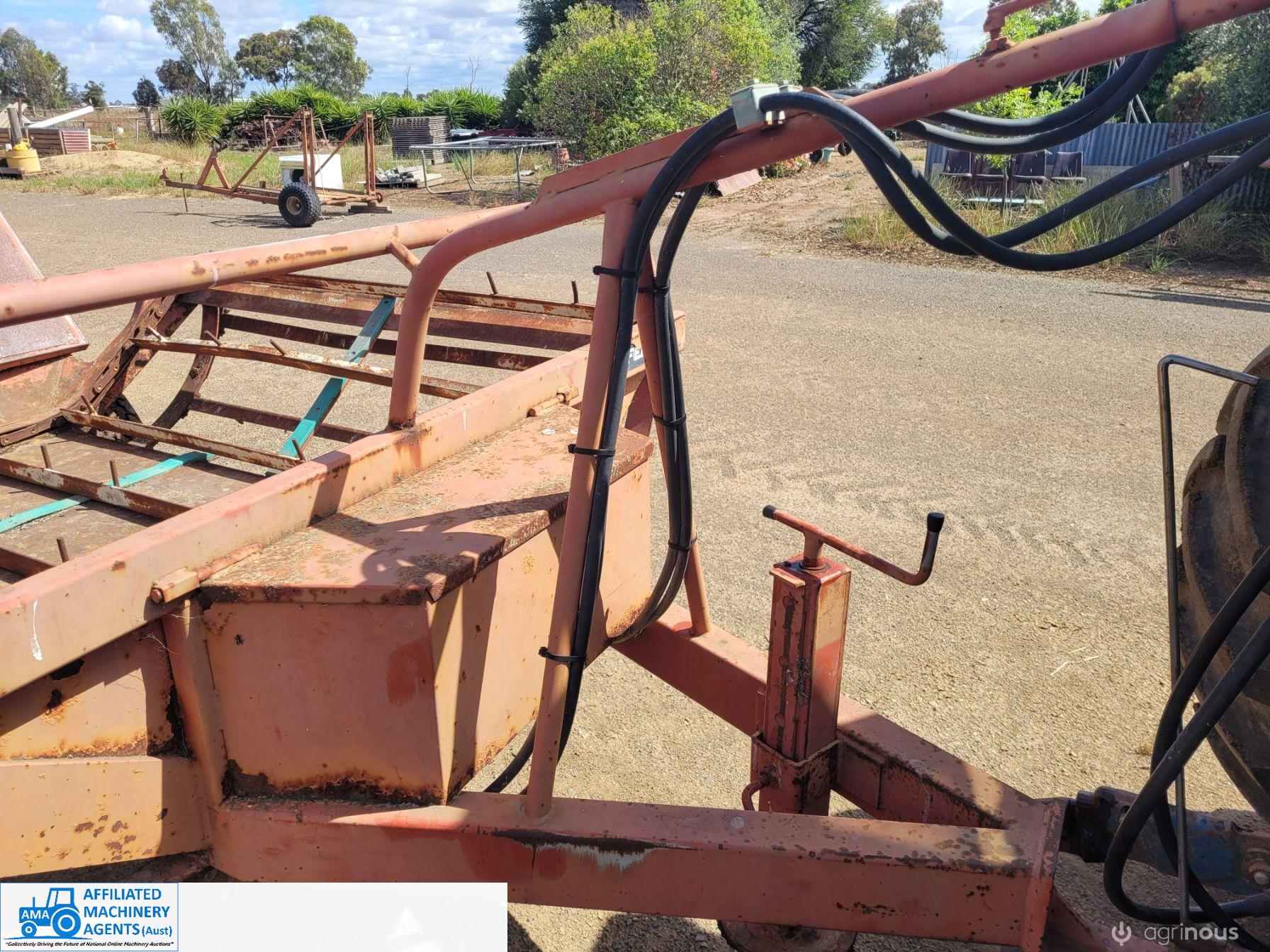 Easy Feeder Hay Wagon - photo 7