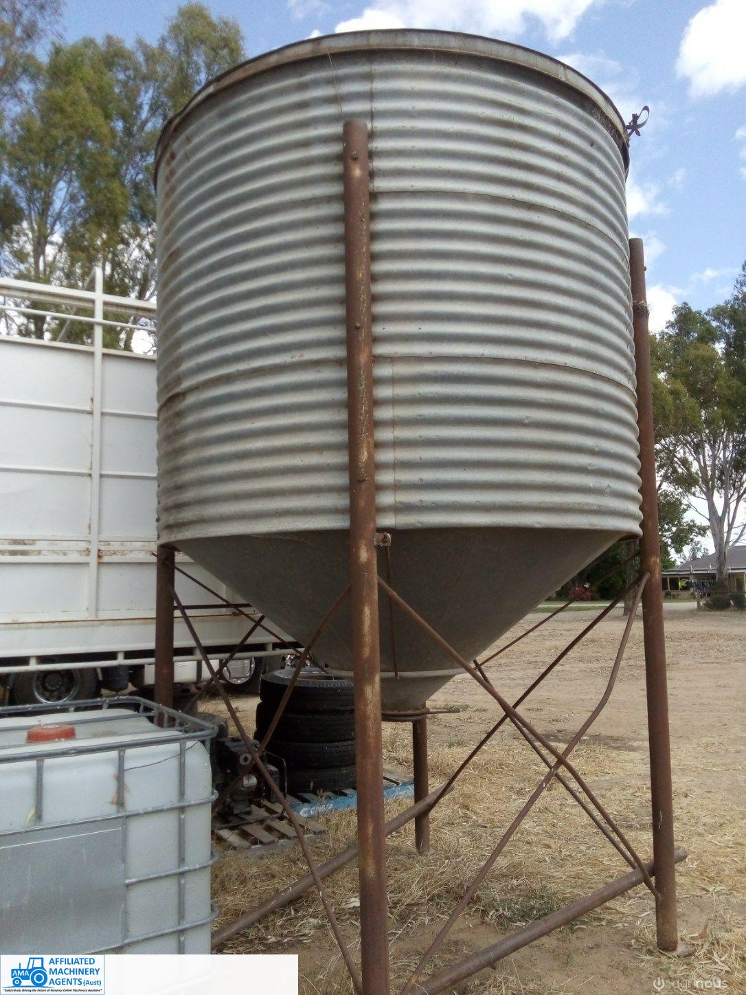 Bagging Silo ~ Approx 6 Ton