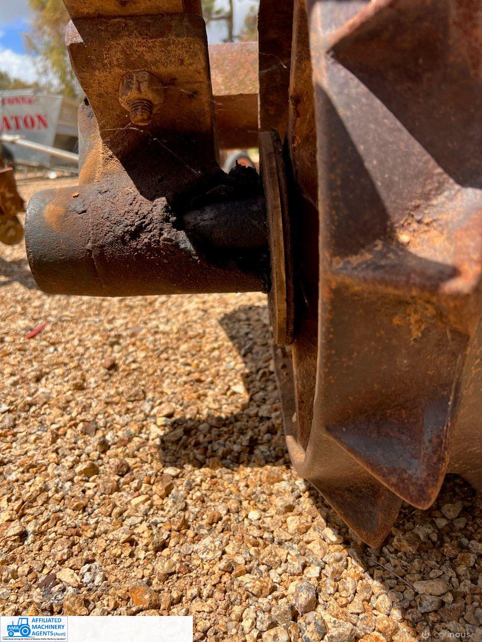 Spiked Roller (Approx 12ft) - photo 2