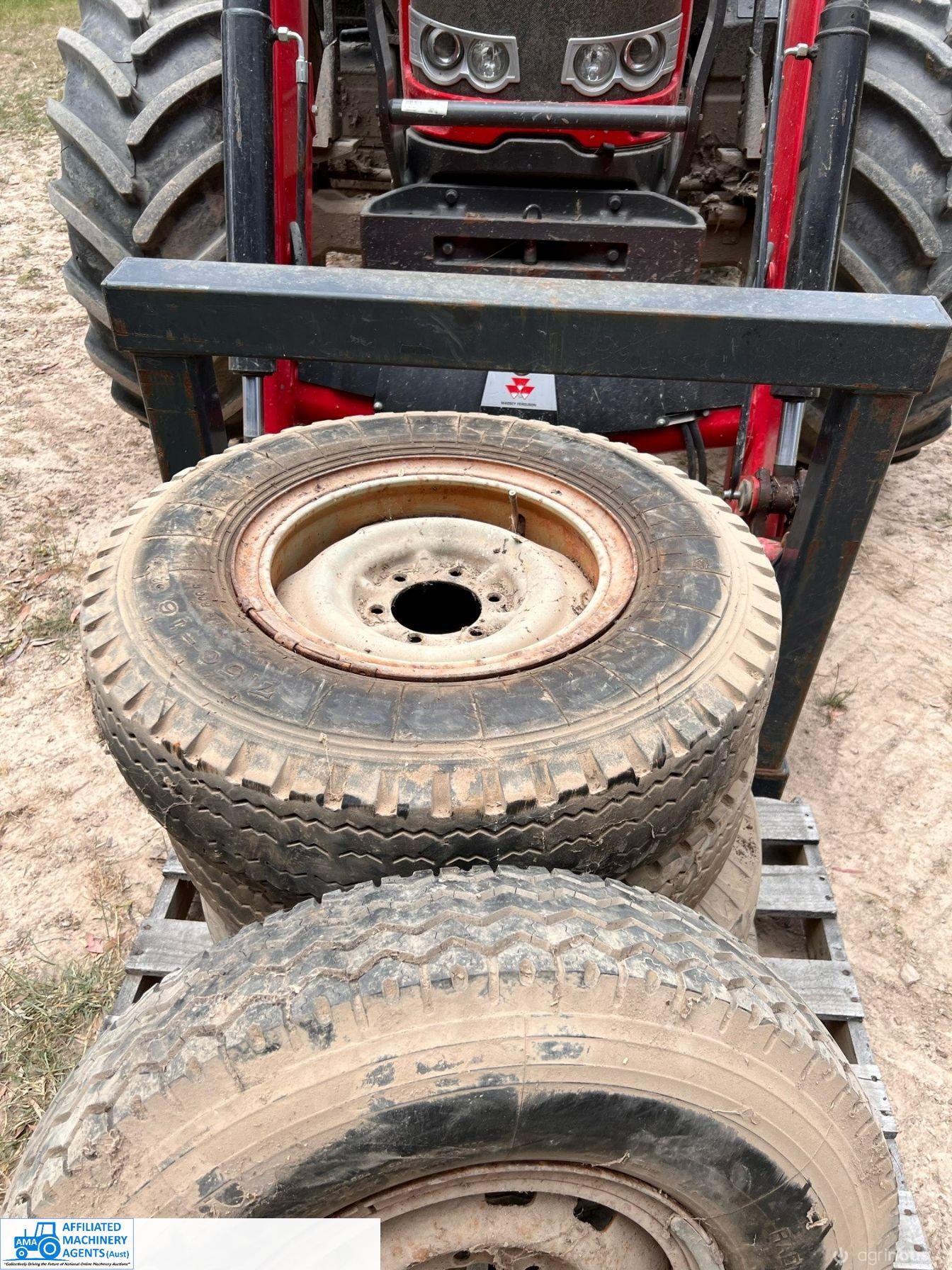 11x (6 Stud) Landcruiser Split Rims & Tyres - photo 3