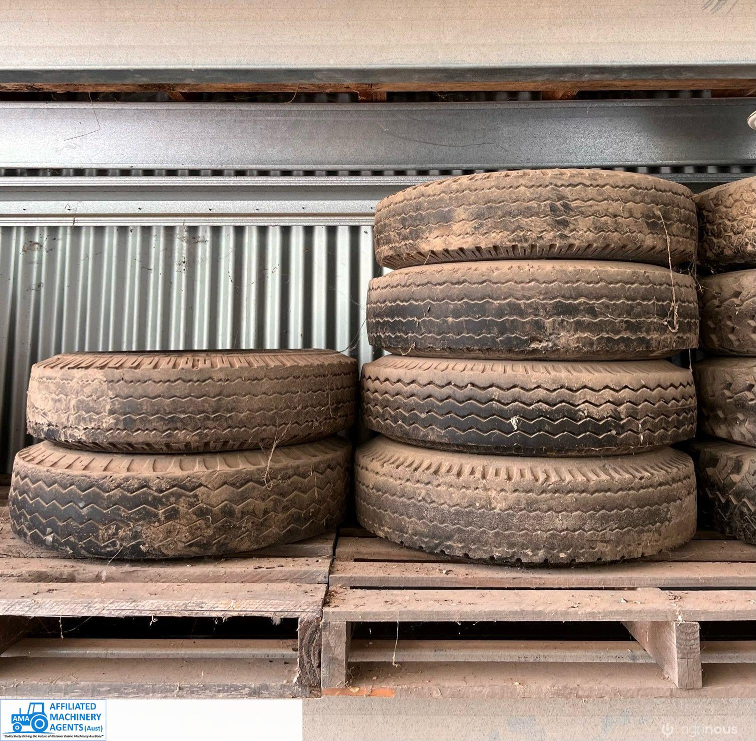11x (6 Stud) Landcruiser Split Rims & Tyres