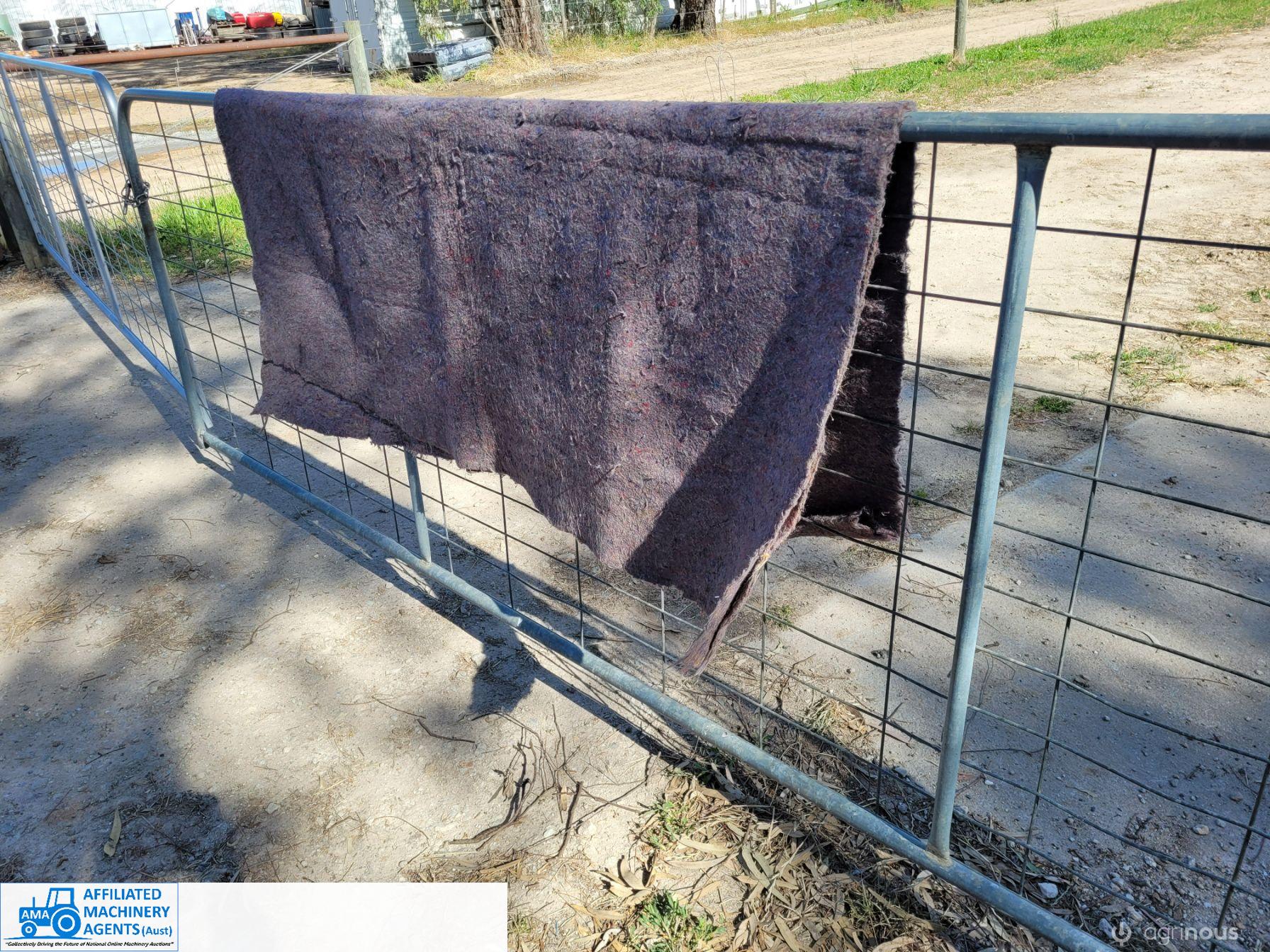 25x Furniture Blankets - photo 4
